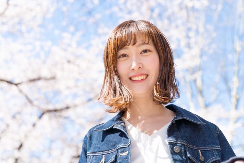 女子大生とOLにおすすめしたい広島のチャットレディ